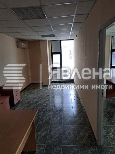 Продава се Офис в Варна, Чаталджа - 147 кв.м за 2817 €/кв.м - Снимка #4