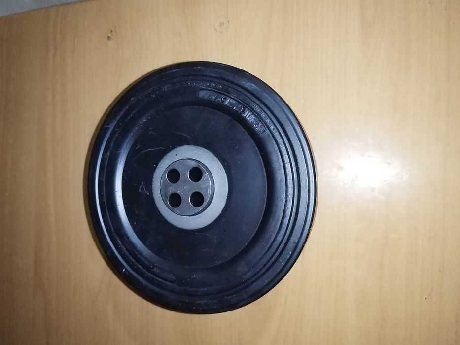 Fulie vibrochen Motor 3.0d/ M57 / Nou nouta Corteco cu factura.