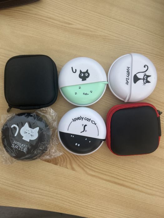 Кутия за слушалки+подарък!