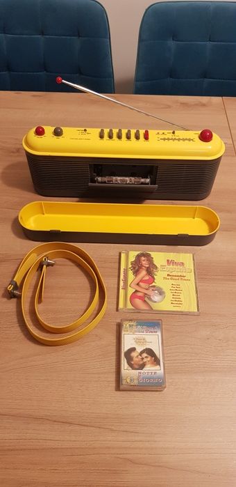 Radio casetofon Sharp QT F40X