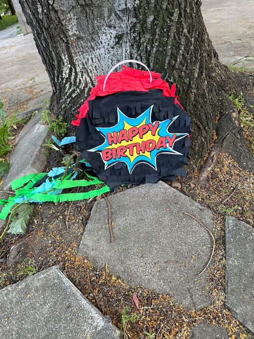 Тематична пинята с 1кг бонбони