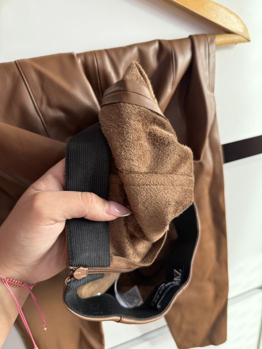 Кафяв кожен клин zara