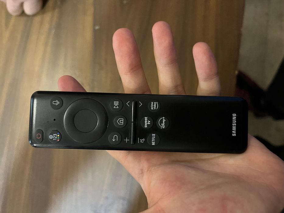 Телевизор Samsung 65inch