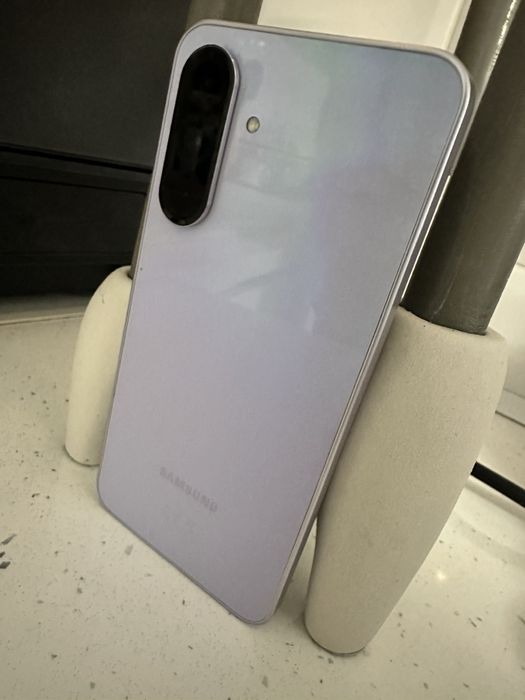 Продавам Samsung Galaxy A36 5G