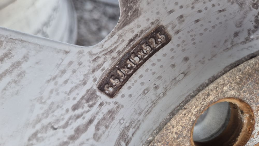 Оригинални джанти Волво 5/108 Volvo S40,V50,C30,C70 5x108

Употребяван