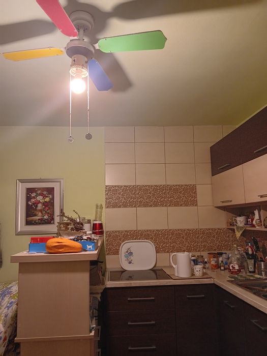 Apartament 3camere : Loc: Sângeogiu de Mures ,central