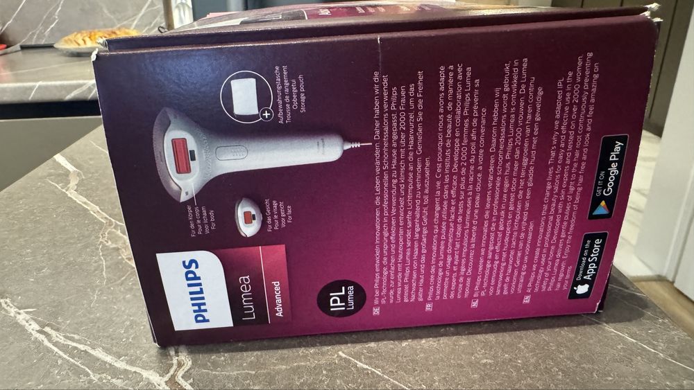 Фотоепилатор Philips Lumea