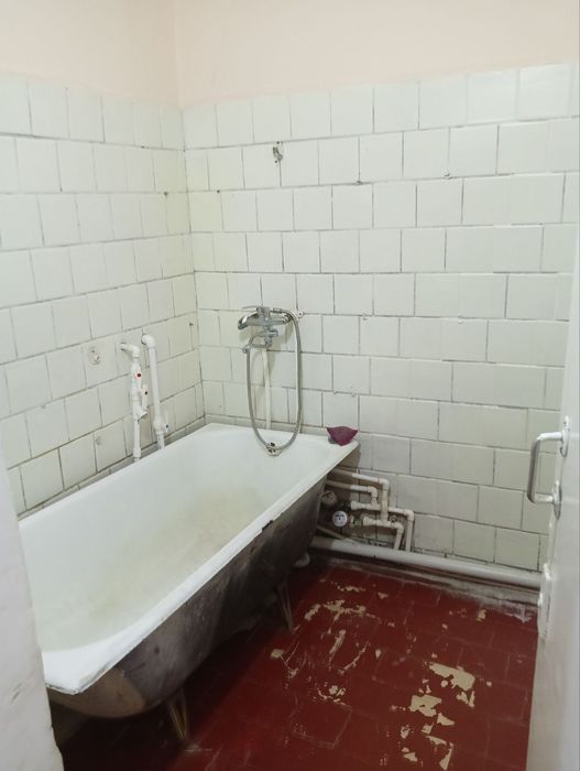 1 хона сотилади срочно