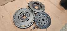 Volanta cu Kit ambreiaj 6 trepte Toyota Rav 4 / Avensis T25 2.0 D-4D