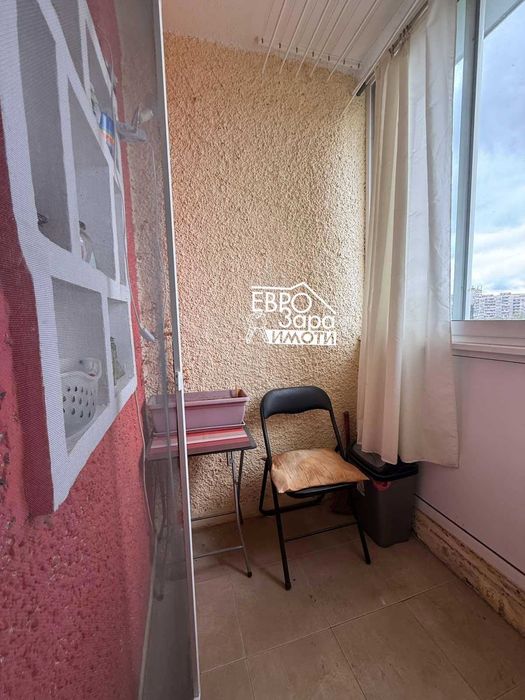 Едностаен, обзаведен апартамент за продажба в кв.Три чучура – юг