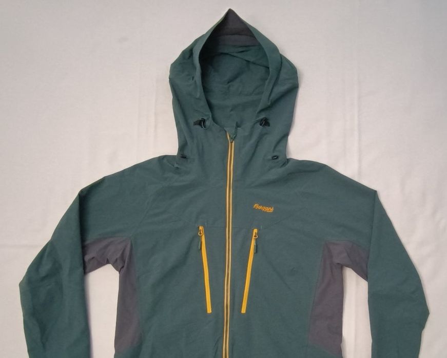 Bergans of Norway Cecilie Softshell Jacket оригинално яке L туризъм