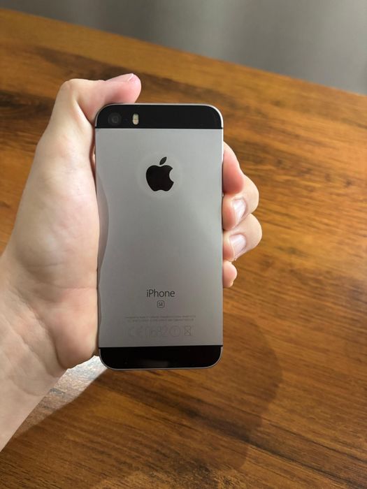 Iphone se в идеальном состоянии