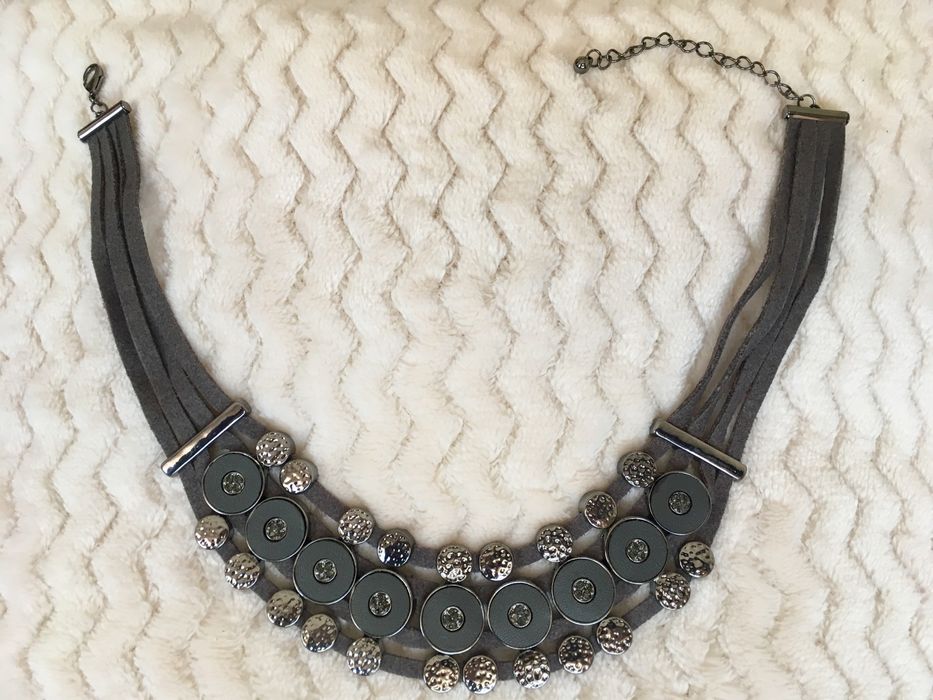 Colier Baraka din piele gri