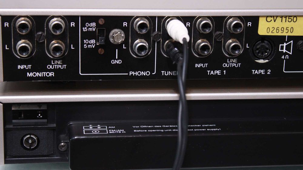 Statie+Tuner Dual,2x35W,slim,Germania(1980).