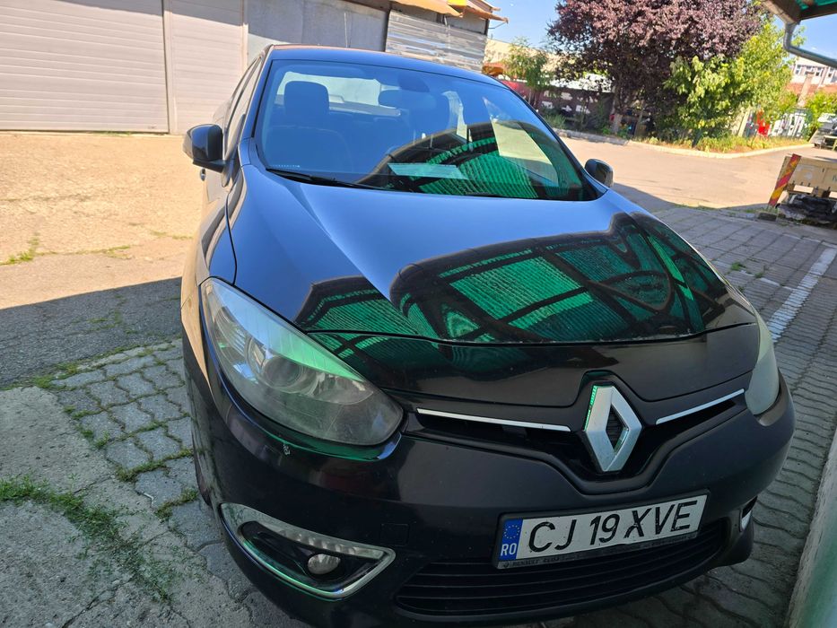 Se vinde un RENAULT FLUENCE 1.5dCi, 2015,în stare bună, 3000EUR, neg..