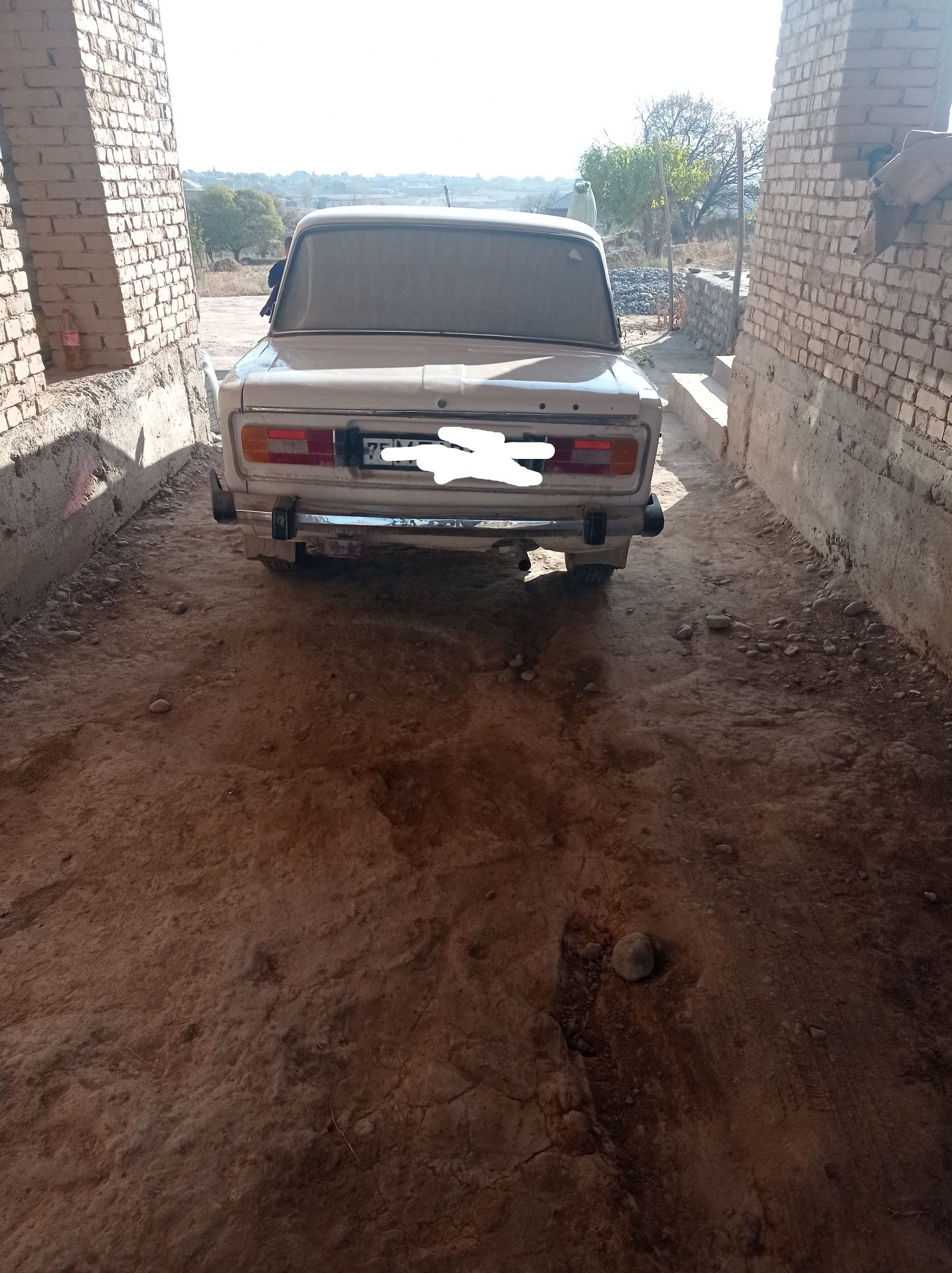 Moshina vaz 2106