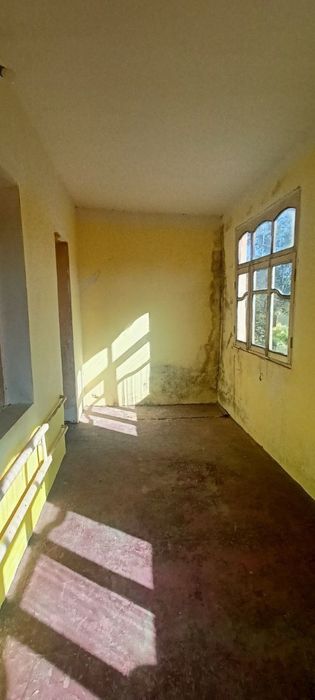 Sotiladi chilonzor 22 kvartal 2 xonali