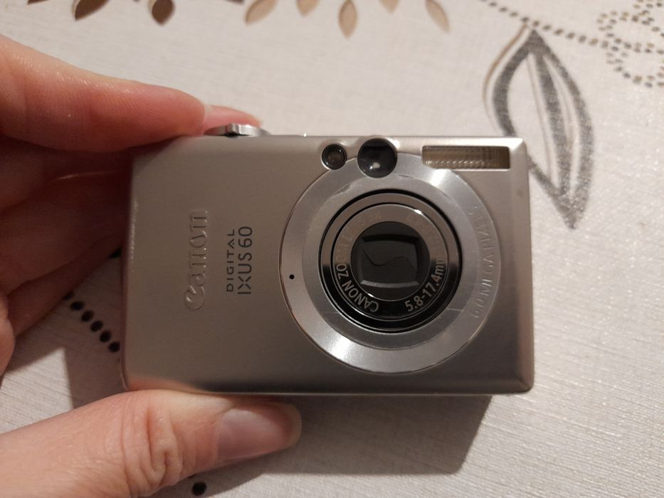 Фотоапарат Ixus 60