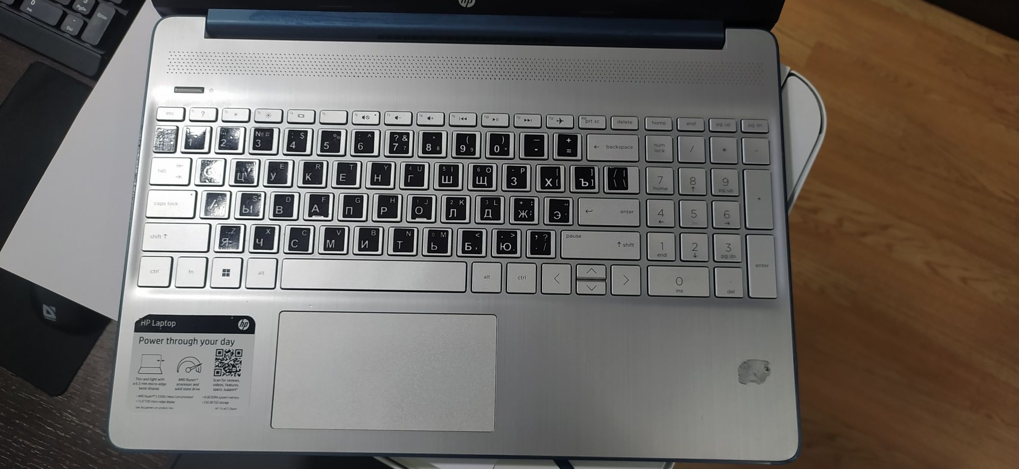 HP noutbuk sotiladi
Rayzn 5-5500
Ram: 8 GB
256 SSD 
Zaryadi 3 soatga y