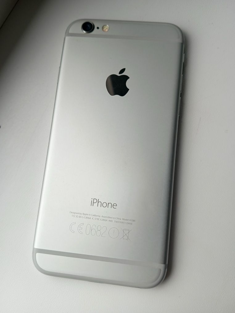 Продаю iPhone 6 в идеальном состоянии