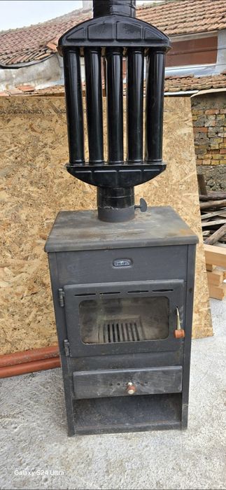 Камина на дърва Прити