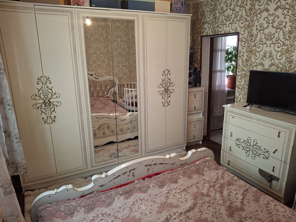 Үй сатылады. Дом продаётся. Жағдайы жақсы