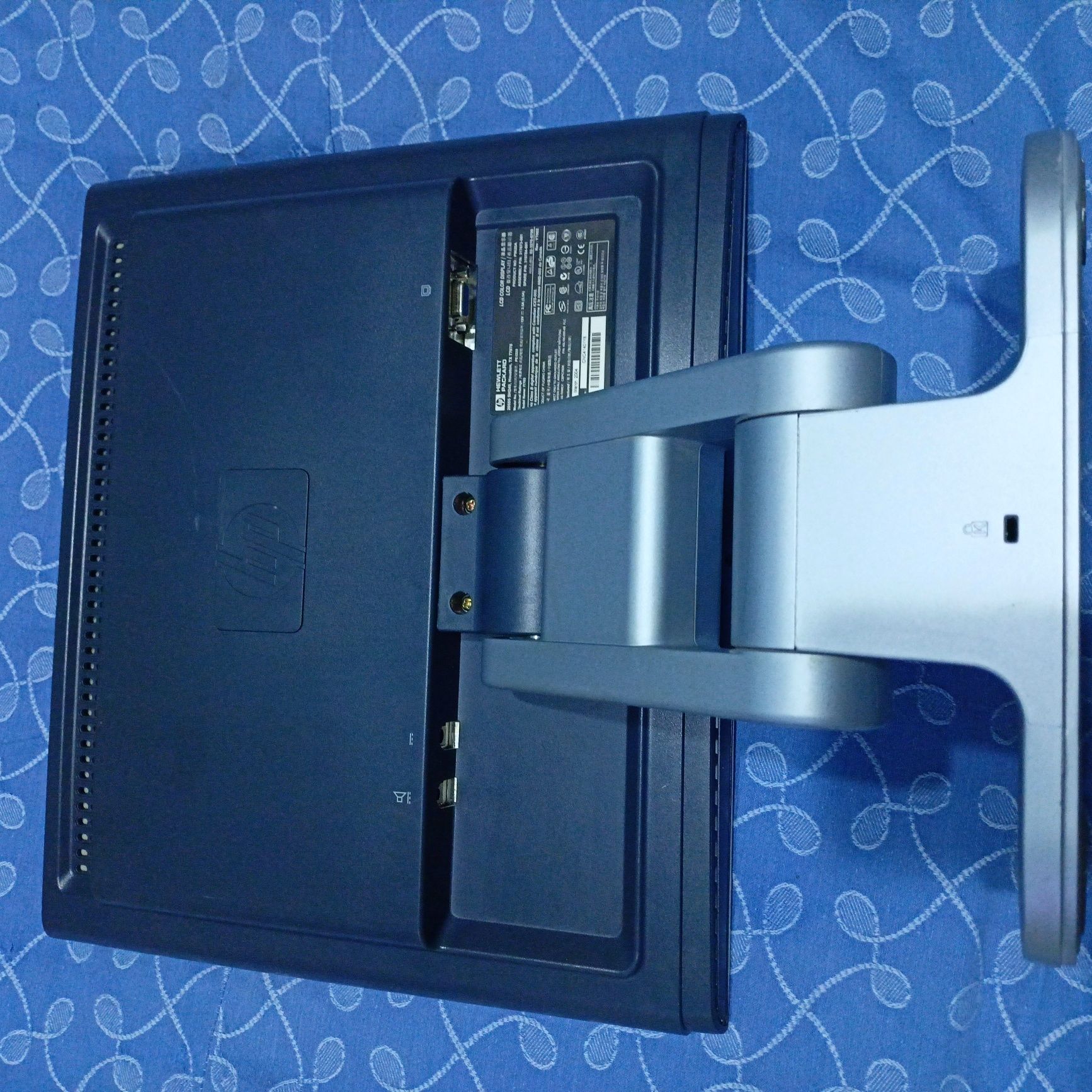 Монитор hp pavilion F 1703
