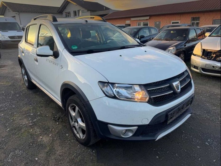 Dacia Sandero Stepway 2014 motor 0,9 Distributie schimbata,122.000 Km