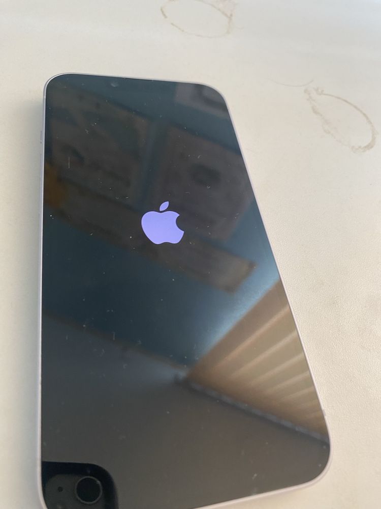 Iphone 14 128gb 95% капацитет! Прочети описанието!