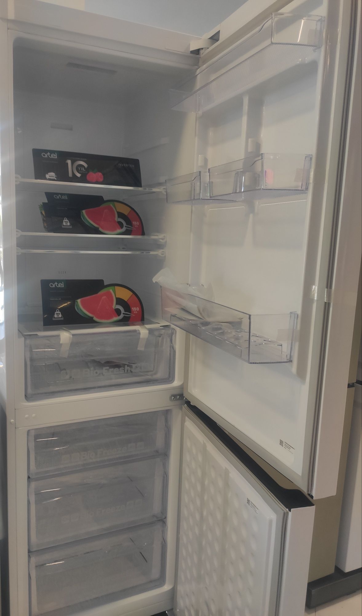 Холодильник Артел No Frost 430 INVERTER