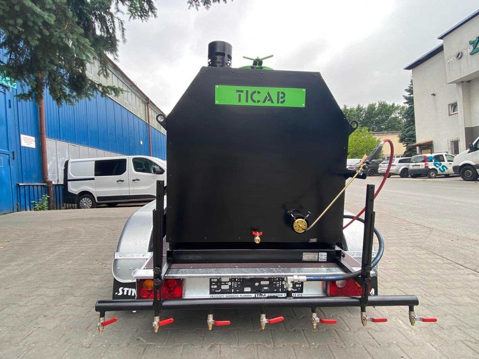 Aspersorul de Asfalt Autopropulsat BS-1000-sp