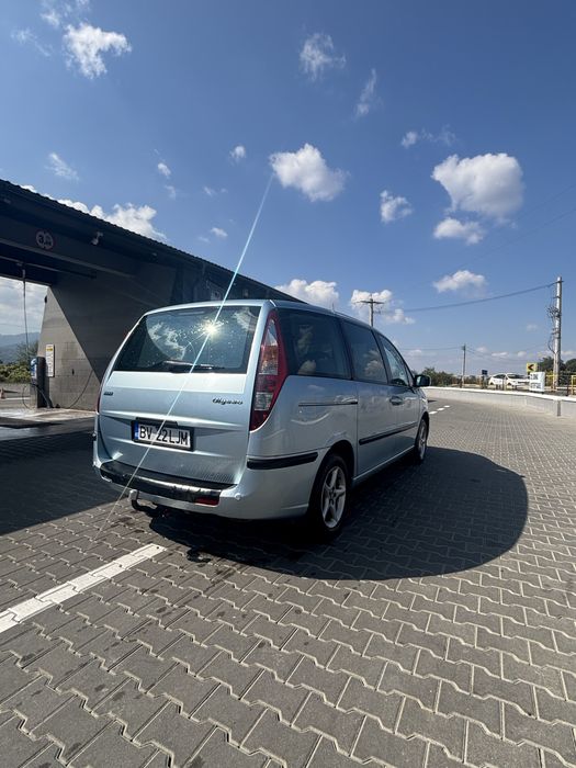 Fiat Ulysse 2.0i – 136 CP, an 2002 – 7 locuri – Stare impecabilă