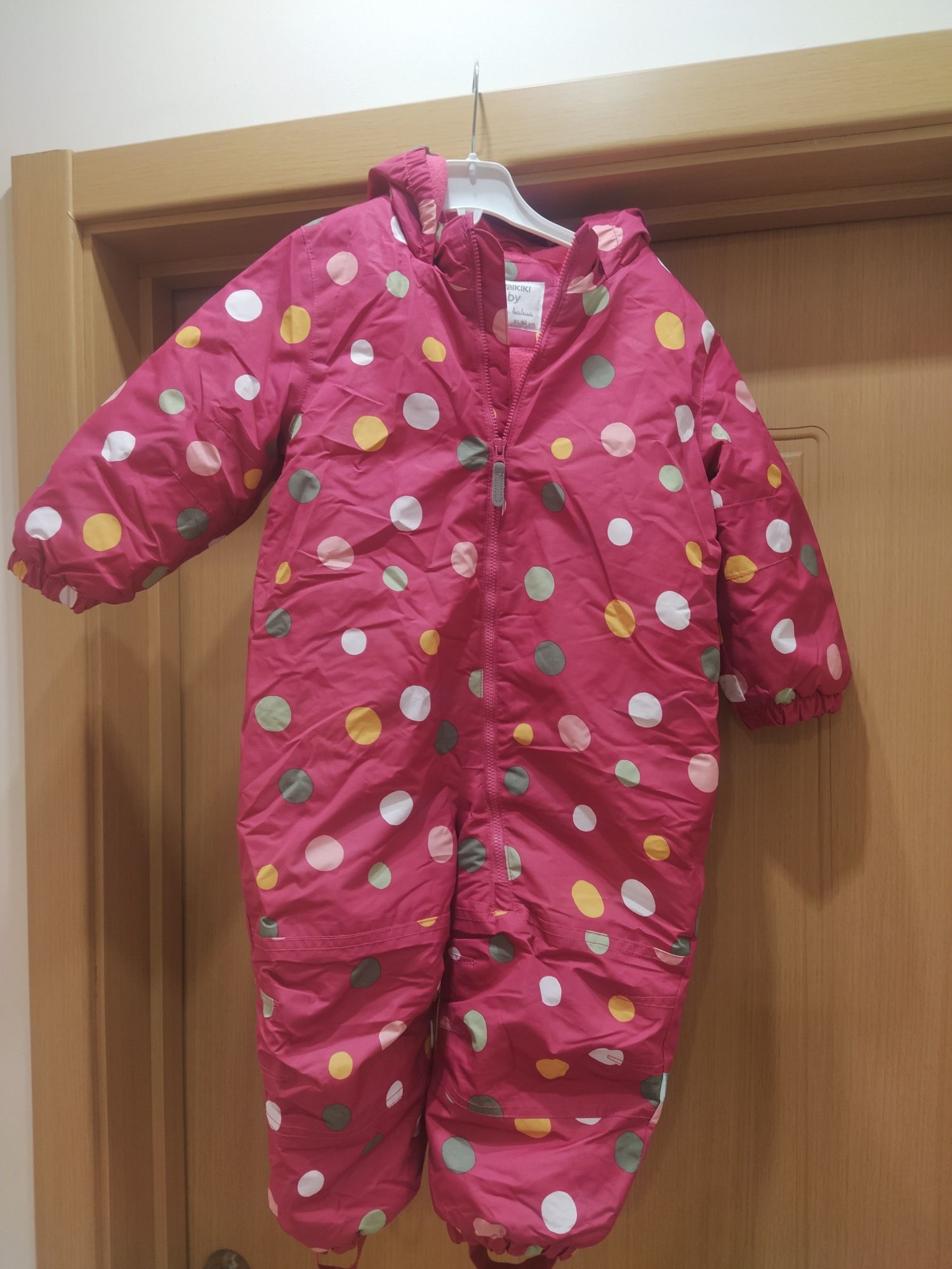 Детски космонавт момиче