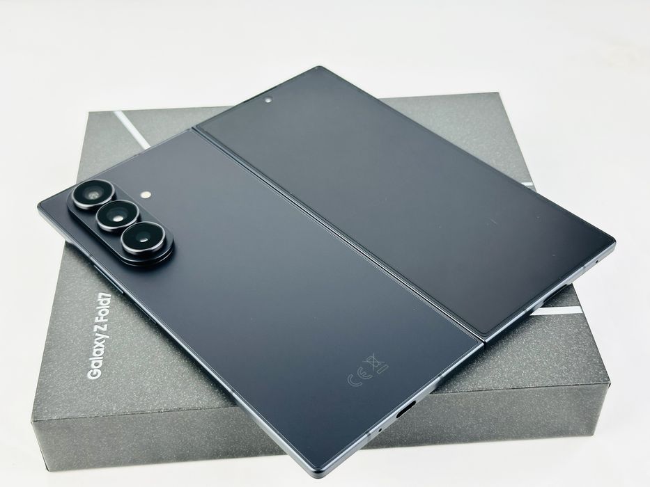 НОВ! Samsung Galaxy Z Fold 7 5G 512GB 12RAM Jetblack 2г. Гаранция!