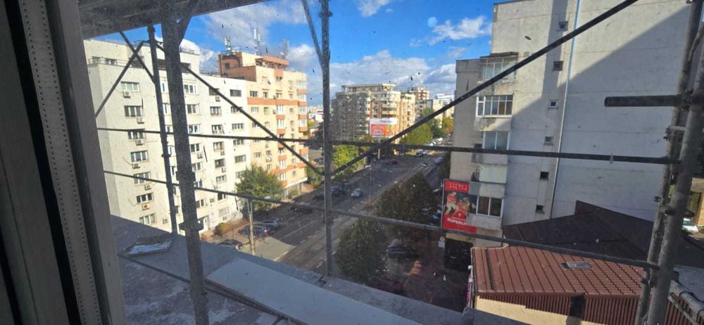 Particular, vand garsonieră spațioasă 42 mp – Calea Călărași