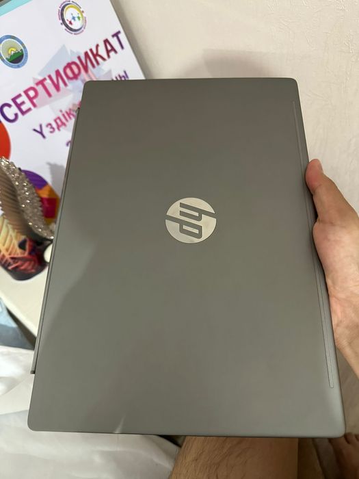 Ультрабук HP Pavilion laptop 13