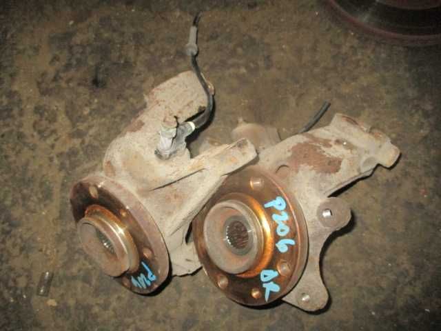 Fuzeta butuc roata Peugeot 206 CC motor 1,6 benzina 16 valve