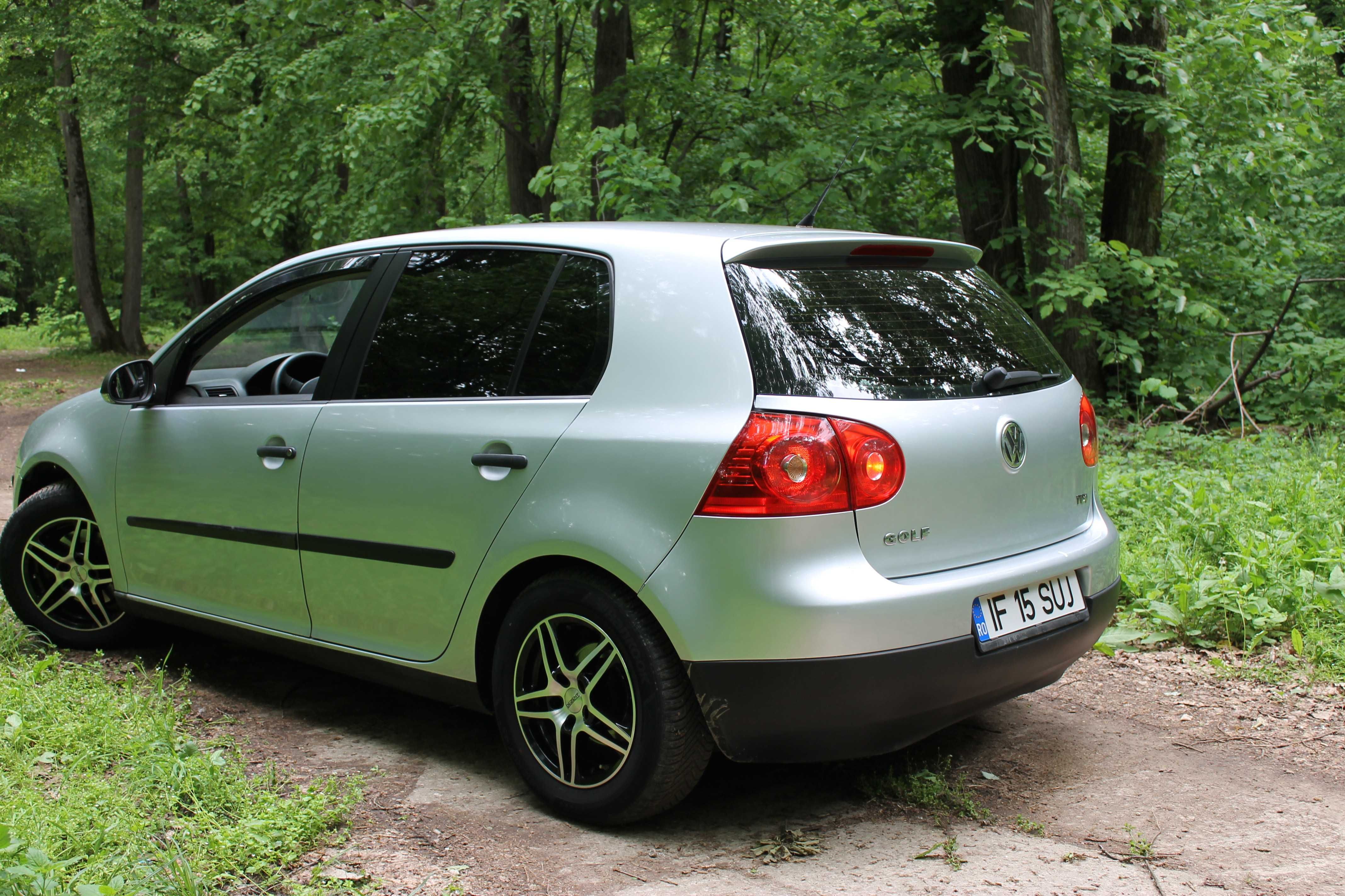 Se vinde Golf 5 140.000 km