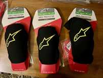 Genunchiere Alpinestars Paragon Plus - S, M, L - NOI, sigilate