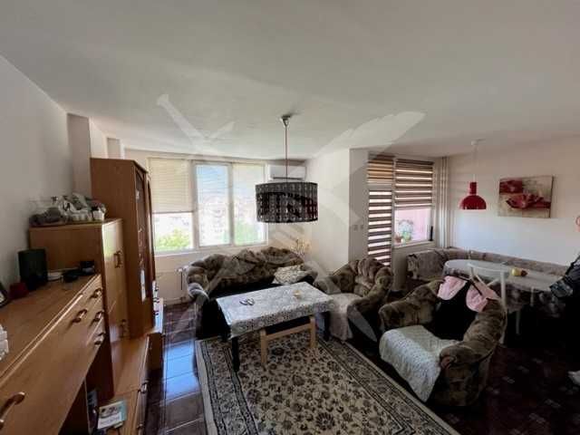 Продава се Тристаен апартамент в Пловдив, Тракия - 95 кв.м за 1295 €/кв.м - Снимка #1