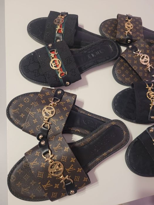 Papuci dama / modele noi/ piele /