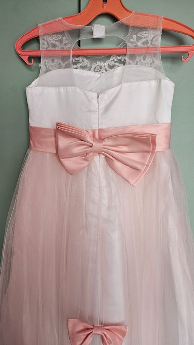 Официални рокли за момиче