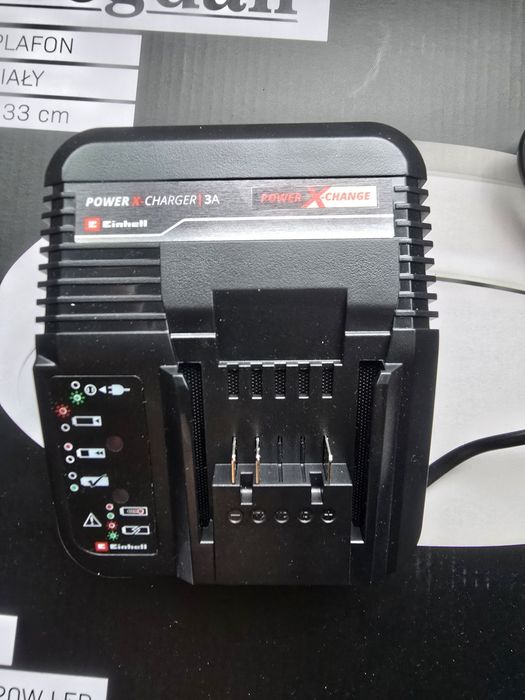 Incarcator acumulator Einhell