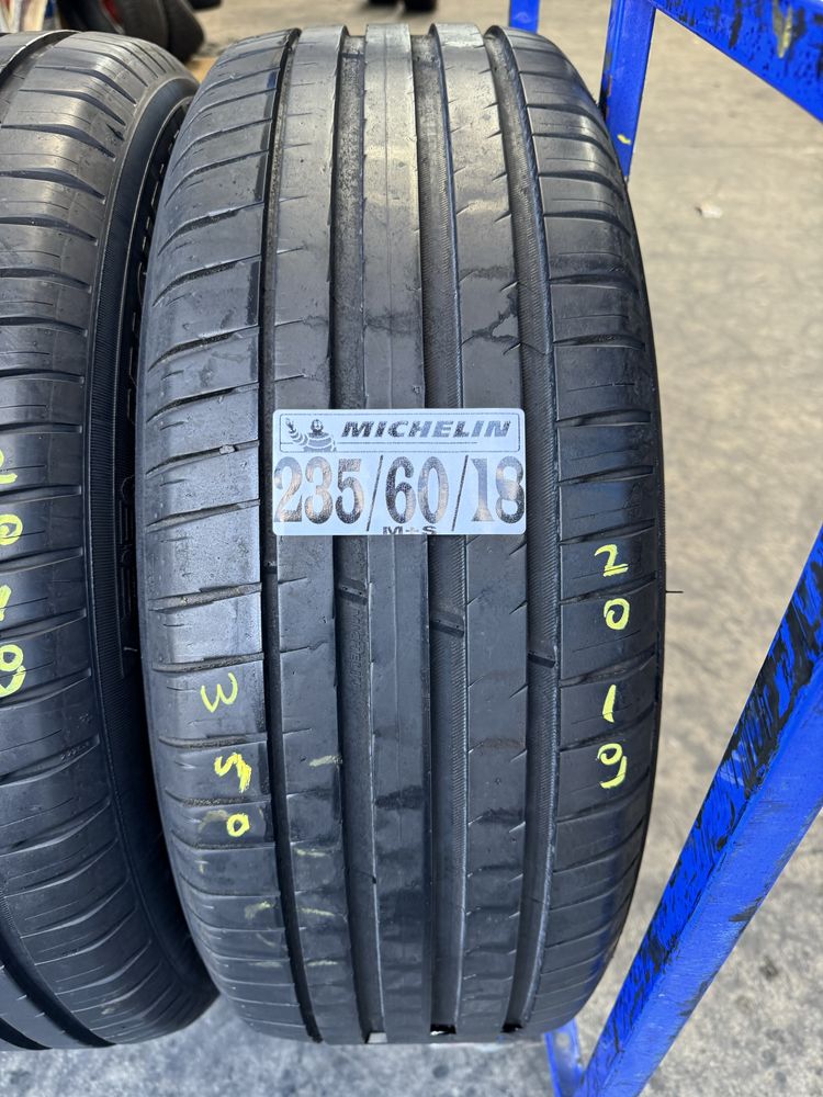 235/60/18 Michelin 2019