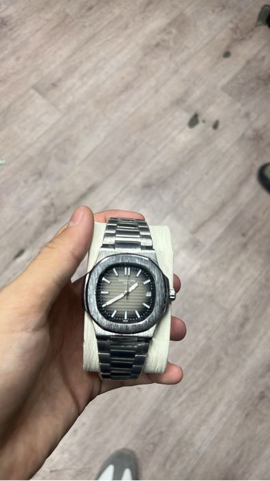 Часы      Пактек фелип