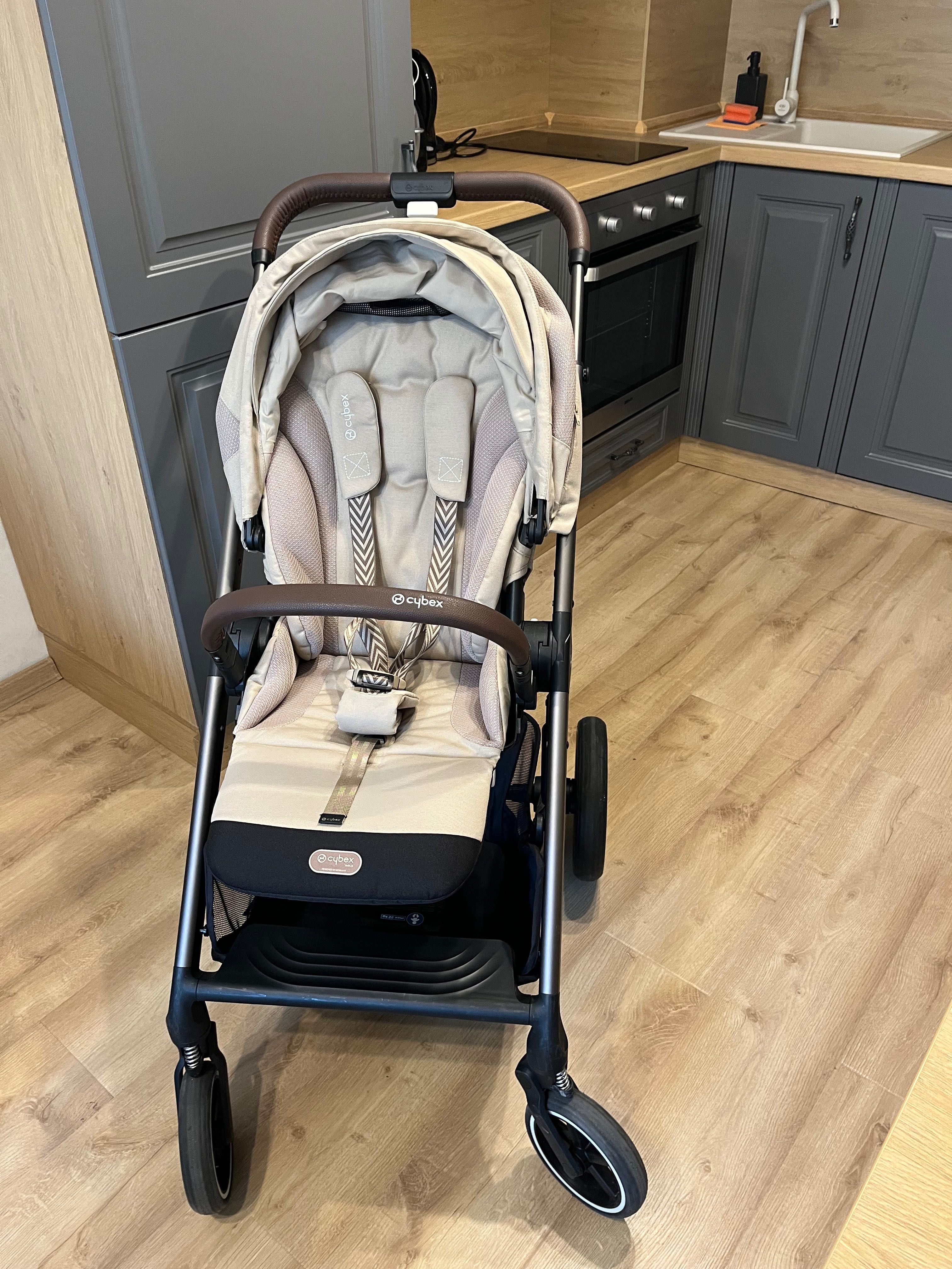 Cybex Balios S Lux бебешка количка 3 в 1 + адаптери за столче за кола