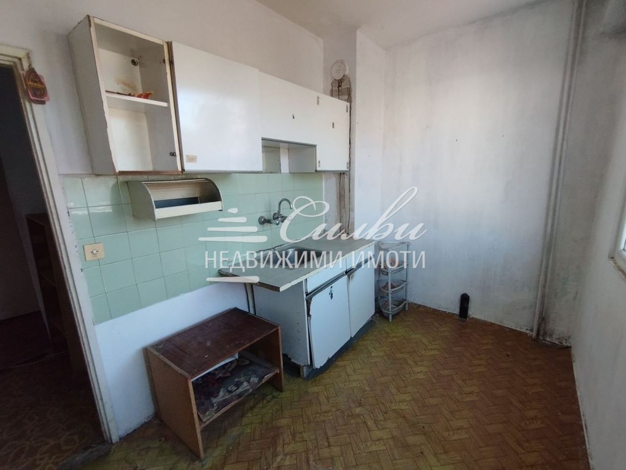 Продава се Едностаен апартамент в Шумен, Боян Българанов 1 - 44 кв.м за 1158 €/кв.м - Снимка #2