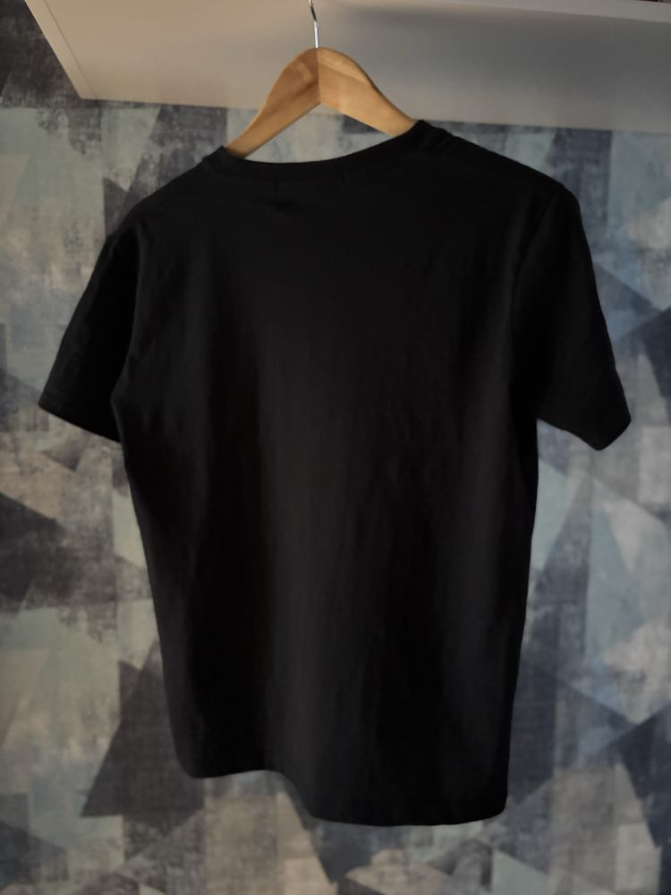 Givenchy темиска M размер
