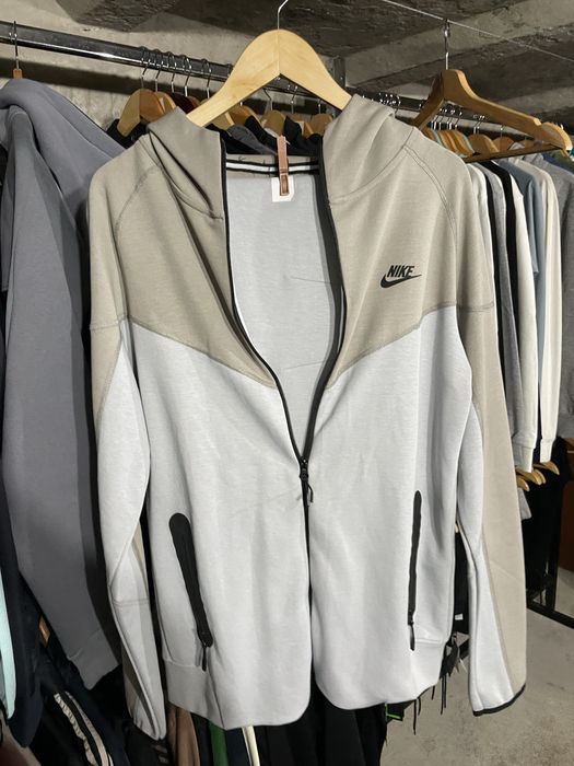 Мъжки анцузи nike hugo adidas