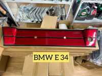 Бленда крышки багажника БМВ Е34 задние фонари